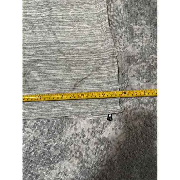 Nike Men's Heathered Gray Short Sleeve T-Shirt Size XL - Picture 4 of 7